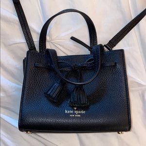 Kate Spade New York hates small satchel in black